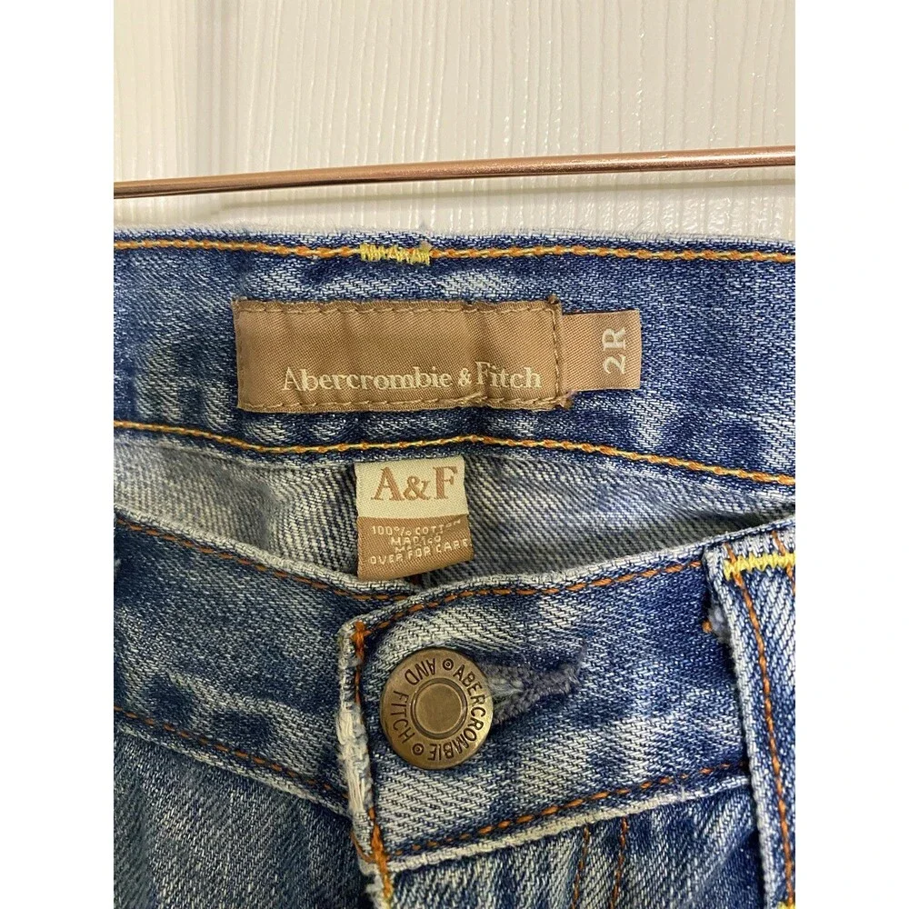 Abercrombie & Fitch Women’s low rise jeans 2R bootcut